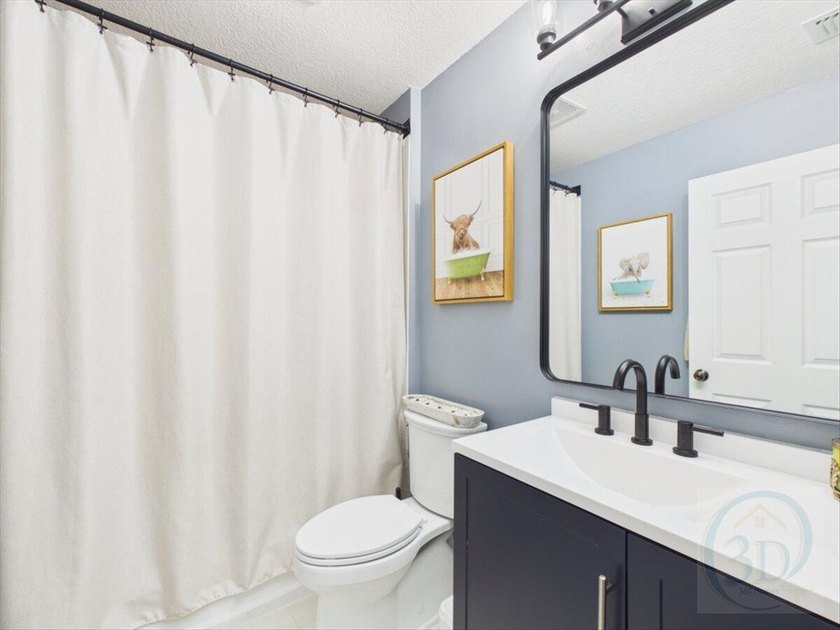Come fall in love with this gorgeous 3 bedroom, 2 bath, 2 car - photo 17