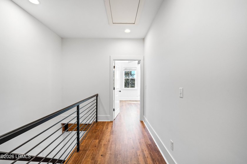Unique opportunity to own a mixed-use residential and commercial - photo 18