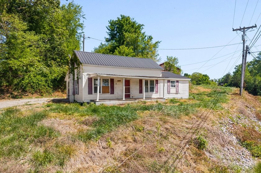 Opportunity awaits on this 9.05-acre property just 1.5 miles - photo 10