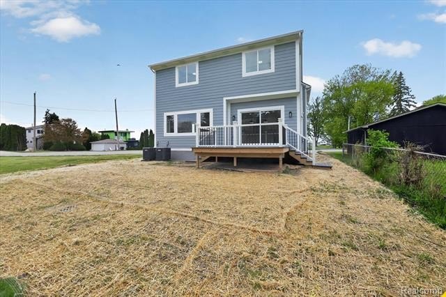 NOW OFFERING LAND CONTRACT TERMS! Stunning new construction - photo 44