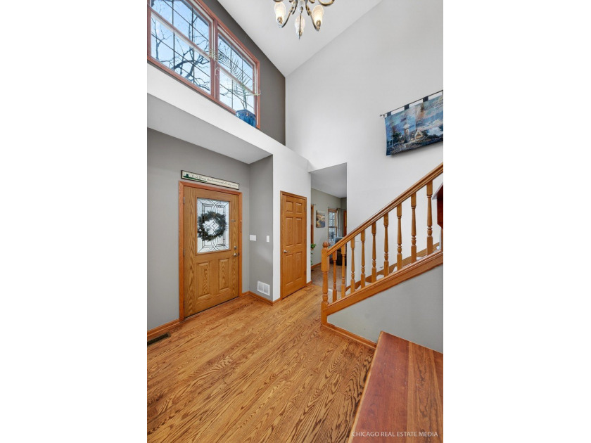 Stunning custom-built home on 1.42 private acres in Ingleside - photo 7
