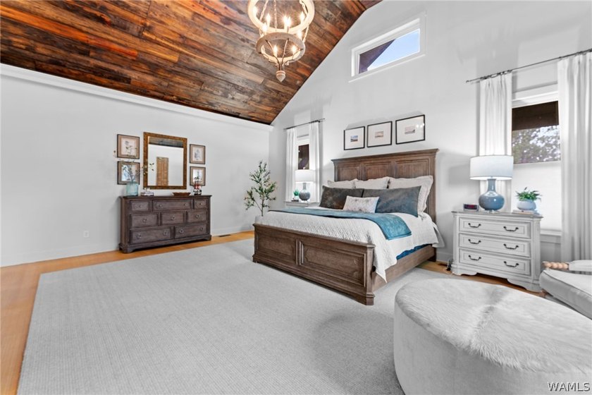 Set on 13 private acres, this exceptional estate offers luxury - photo 22