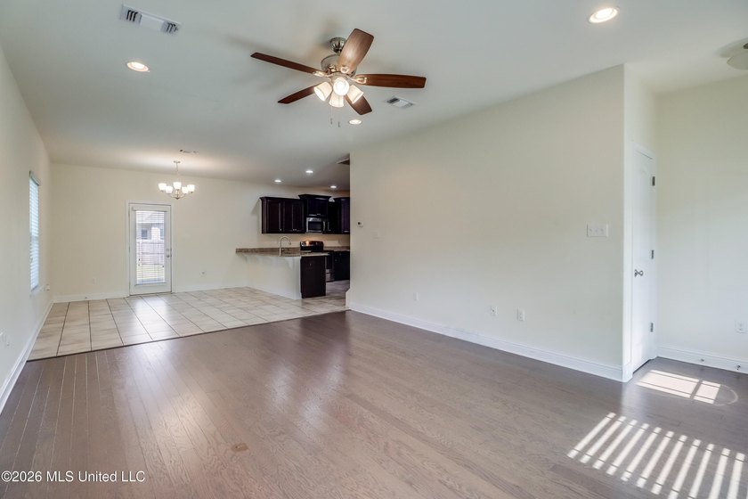 Spacious Family Home or Investment Opportunity in D'Iberville - photo 5