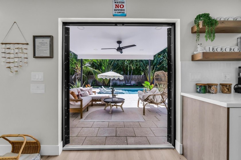 Own your South Florida beach retreat while generating income - photo 7