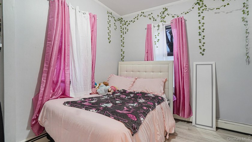 Charming Legal 2Family Home in the heart of Rosedale! Welcome to - photo 8