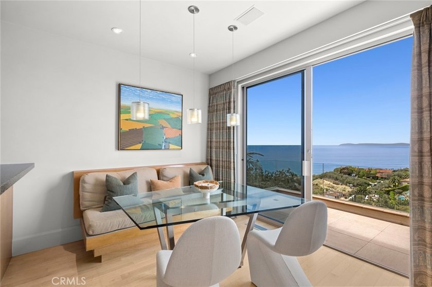 Sweeping ocean views from every room define this substantial - photo 14