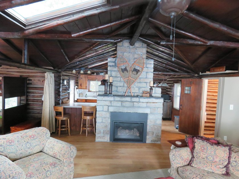 1930's original 3 season log cabin situated on 50' of prime Fox - photo 21