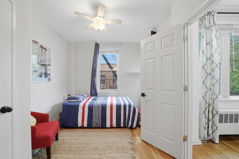 Beautiful and spacious one bedroom (PLUS BONUS ROOM) in the - photo 26