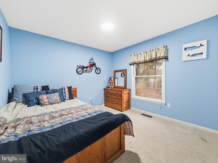 Welcome to 1353 Lakeview Parkway, where exceptional waterfront - photo 29