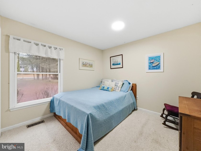 Welcome to 1353 Lakeview Parkway, where exceptional waterfront - photo 31