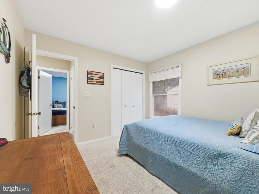 Welcome to 1353 Lakeview Parkway, where exceptional waterfront - photo 32