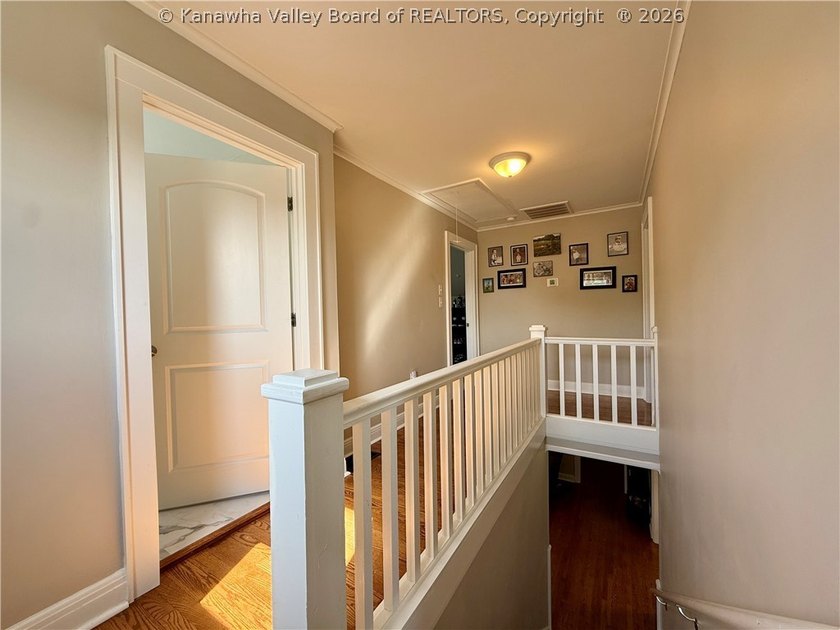 Move-in ready and offering exceptional flexibility, this Nitro - photo 23