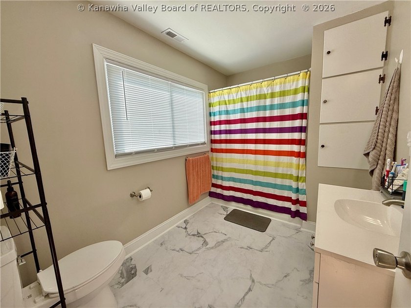 Move-in ready and offering exceptional flexibility, this Nitro - photo 26