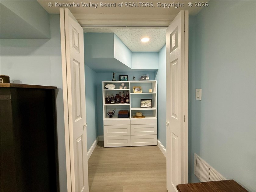 Move-in ready and offering exceptional flexibility, this Nitro - photo 40