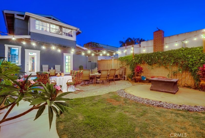 Located in the heart of Retro Row within the highly sought-after - photo 45
