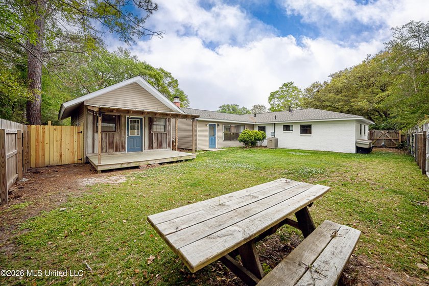 GOLF CART DISTRICT, CLOSE TO DOWNTOWN! Bring your golf cart to - photo 48