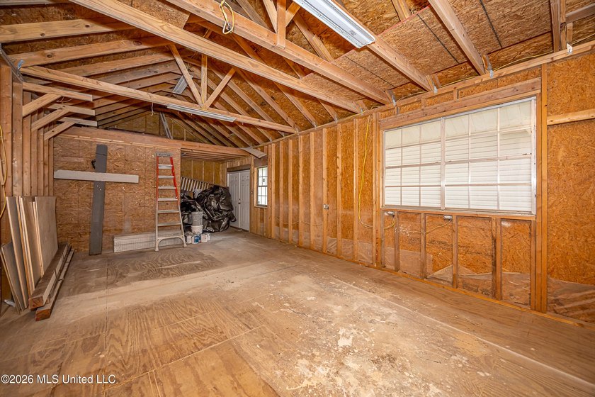 GOLF CART DISTRICT, CLOSE TO DOWNTOWN! Bring your golf cart to - photo 50