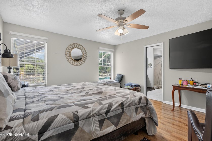 Water Front Resort Welcome to this 3-bedroom, 2-bathroom, 1 - photo 19