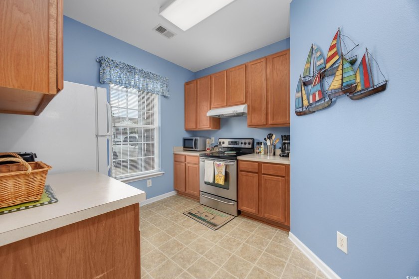 Beautifully maintained unit and has been the 2nd home of owner - photo 11
