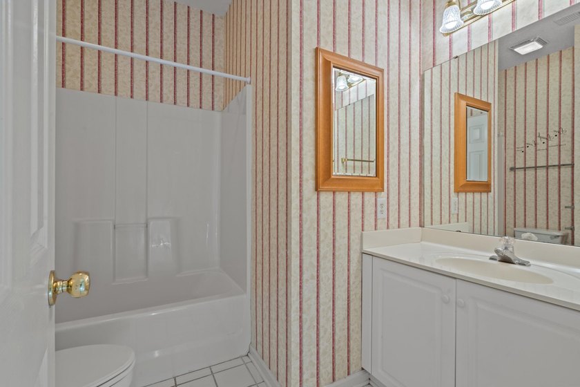 Welcome to Yacht Club at Lightkeepers Village! This spacious - photo 11