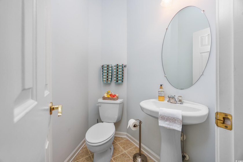 Beautifully maintained unit and has been the 2nd home of owner - photo 24