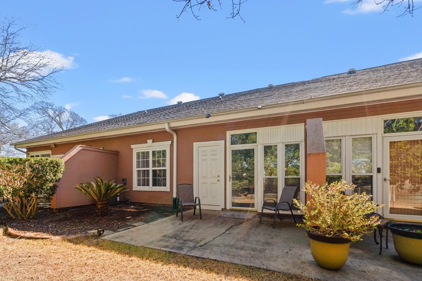 Welcome to Yacht Club at Lightkeepers Village! This spacious - photo 35