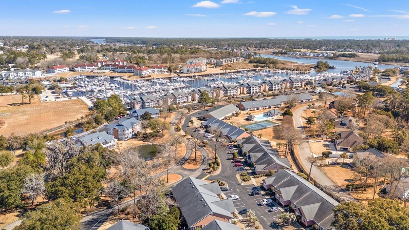 Welcome to Yacht Club at Lightkeepers Village! This spacious - photo 47