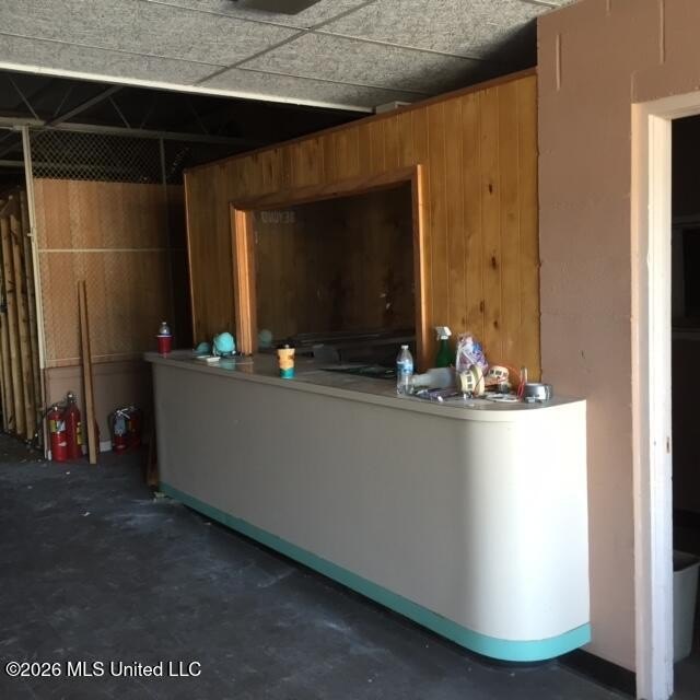 10,154sq ft gutted commercial building, ''X'' Flood Zone, and - photo 10