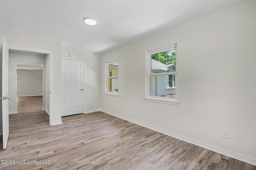 Welcome home to this stunning, fully remodeled residence that - photo 14