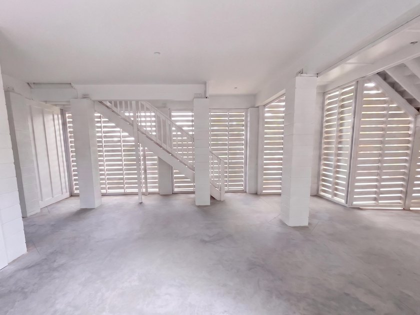 CREEKFRONT HOME~ a rare and unique opportunity to embrace - photo 21