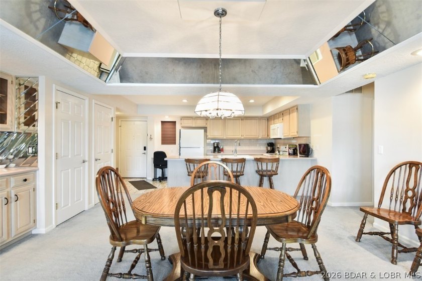 Enjoy the privacy and comfort of a home without the maintenance - photo 25