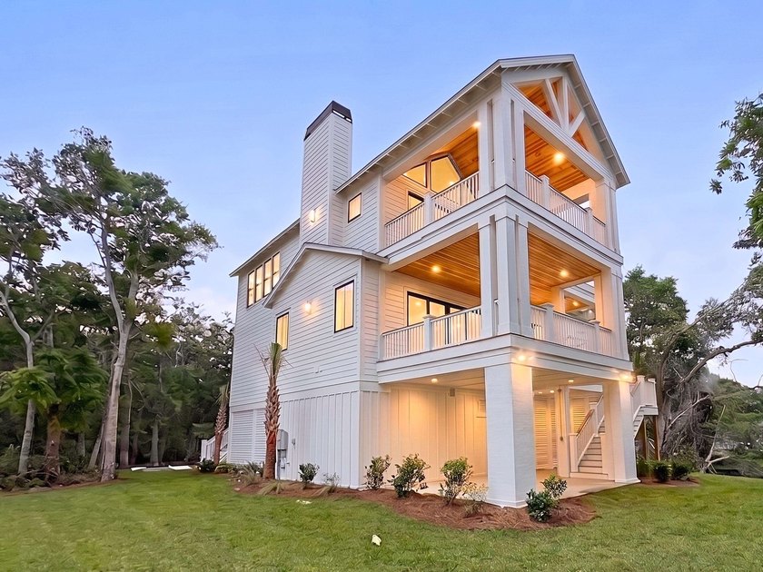 CREEKFRONT HOME~ a rare and unique opportunity to embrace - photo 25