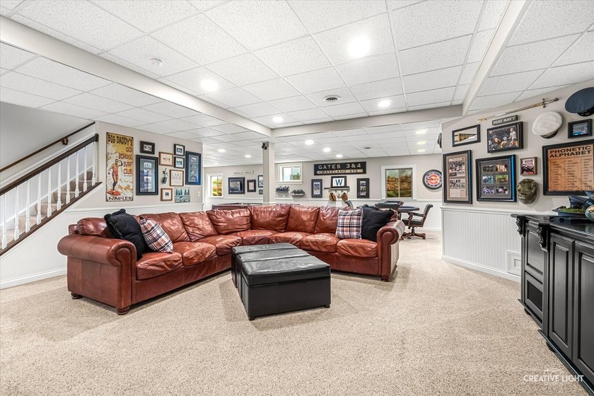 THIS ONE JUST FEELS RIGHT! Warm, welcoming, and beautifully - photo 28