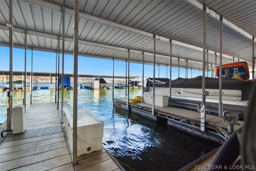 Enjoy the privacy and comfort of a home without the maintenance - photo 35