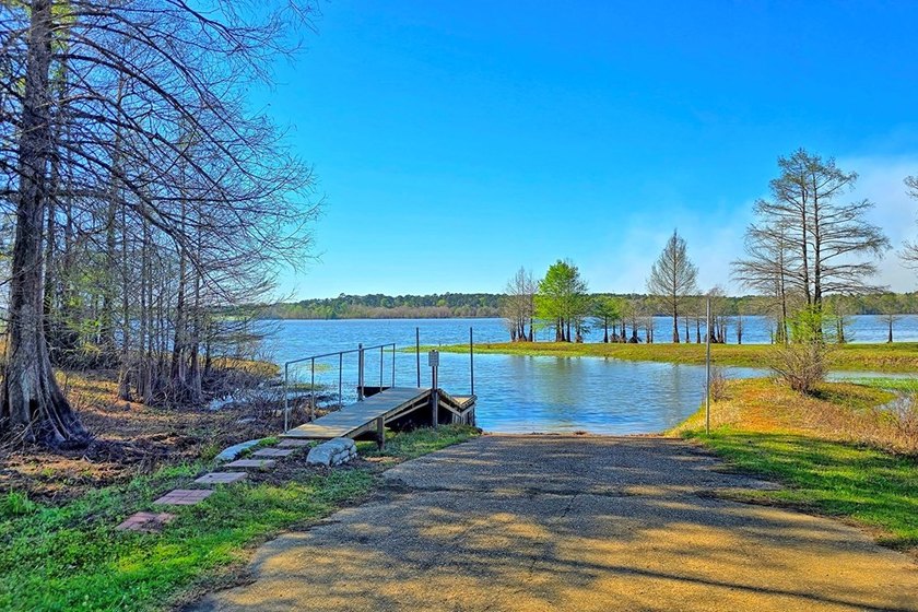 Located in the Kennawood Subdivision of the Fairmount community - photo 22