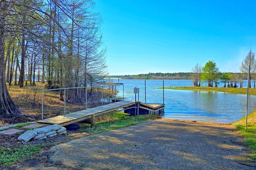 Located in the Kennawood Subdivision of the Fairmount community - photo 23