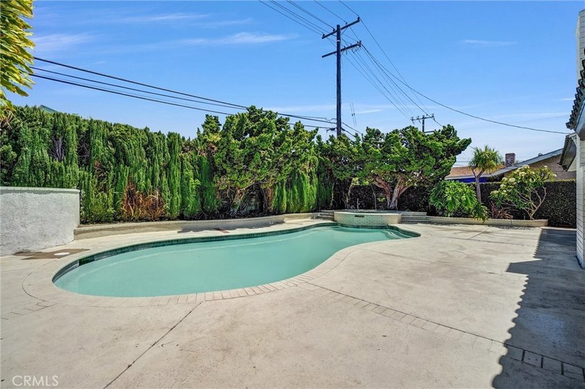 Welcome to this beautifully remodeled turnkey single-story home - photo 43