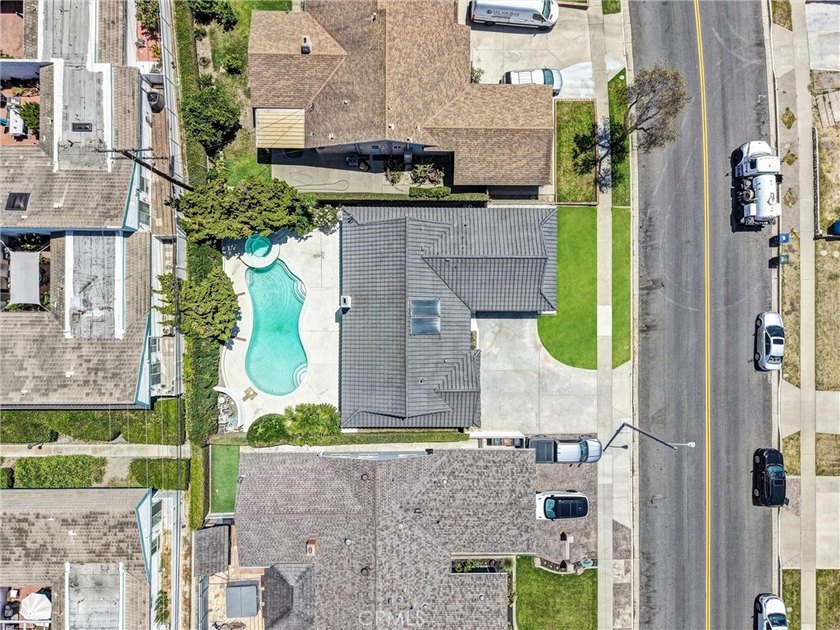Welcome to this beautifully remodeled turnkey single-story home - photo 49