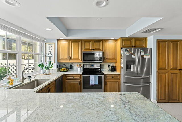Fabulous 3/2 townhome in Wellesley of Lake Clarke Shores - photo 6
