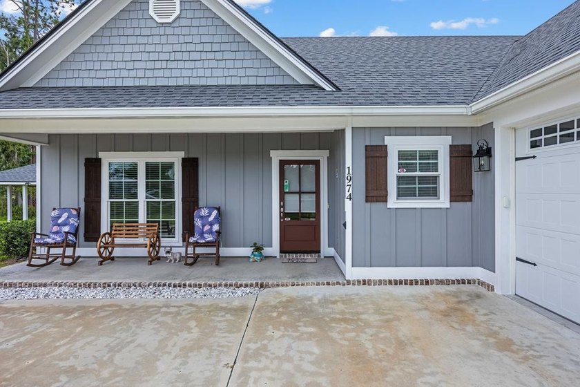 Welcome to waterfront living at its finest! Perfectly positioned - photo 14