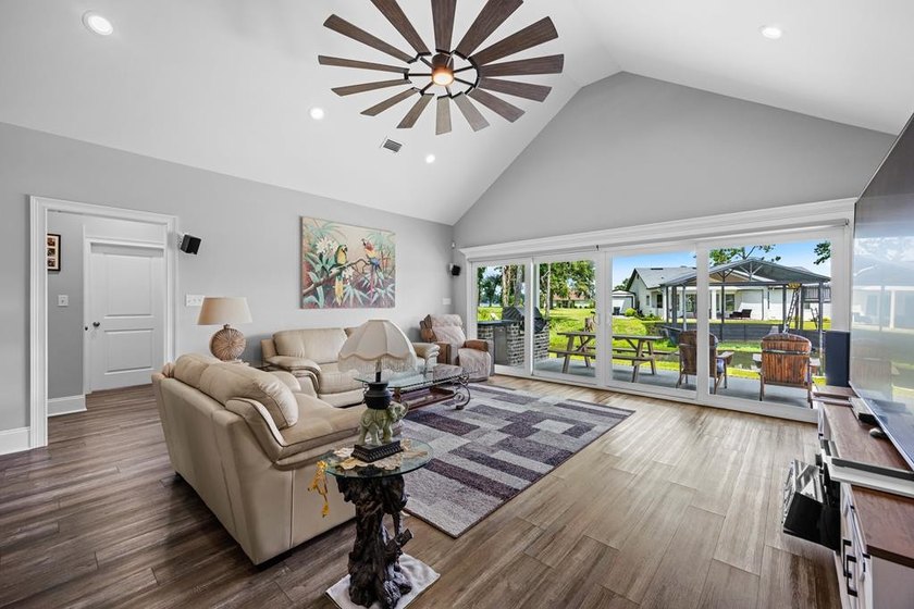 Welcome to waterfront living at its finest! Perfectly positioned - photo 20