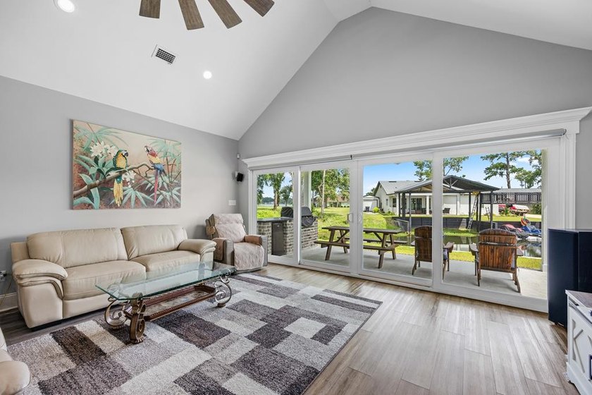 Welcome to waterfront living at its finest! Perfectly positioned - photo 21