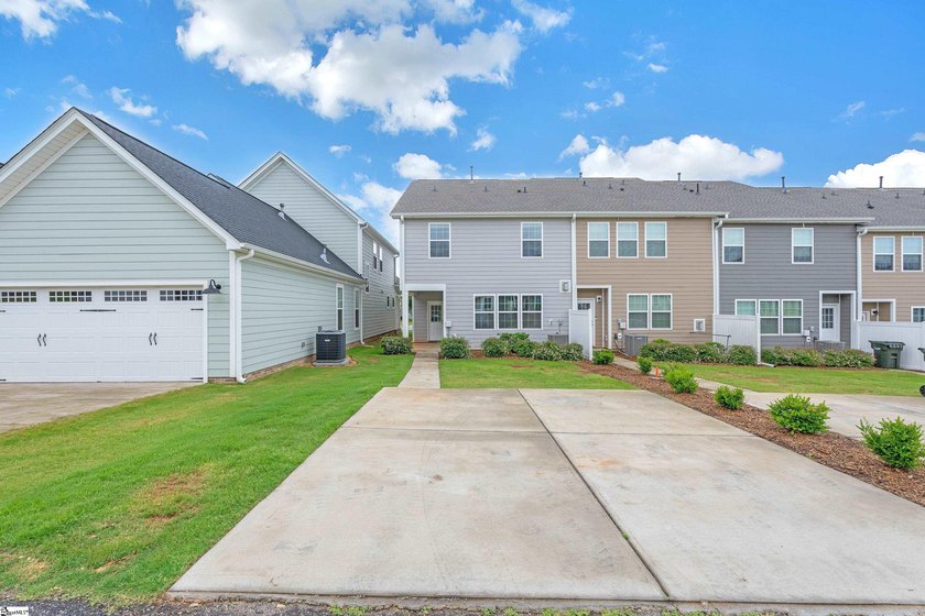 WELCOME TO O'NEAL VILLAGE?ONE OF GREER'S MOST SOUGHT-AFTER - photo 31