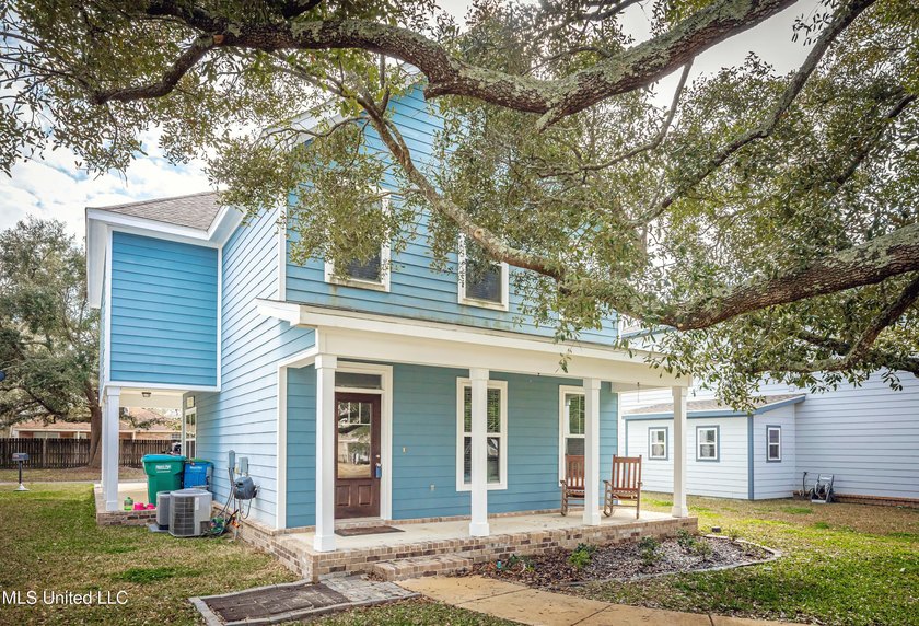 Located within the Ocean Springs Golf Cart District, this - photo 19