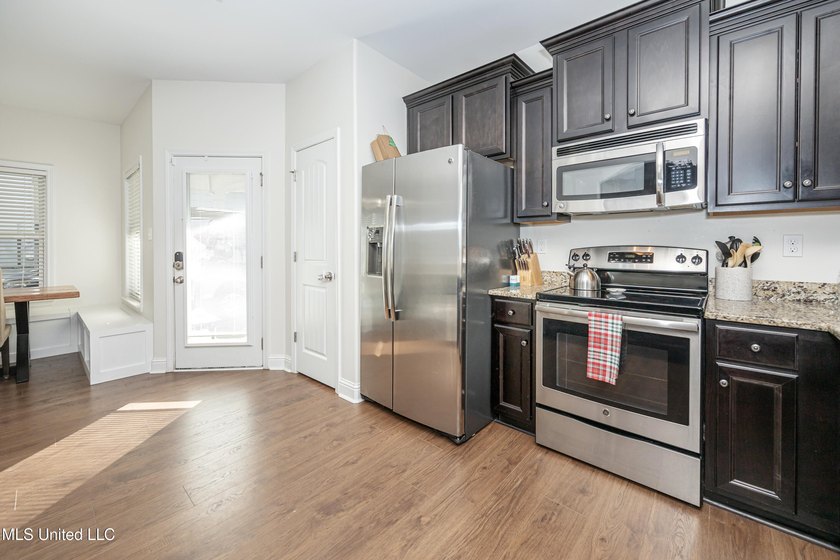Located within the Ocean Springs Golf Cart District, this - photo 27