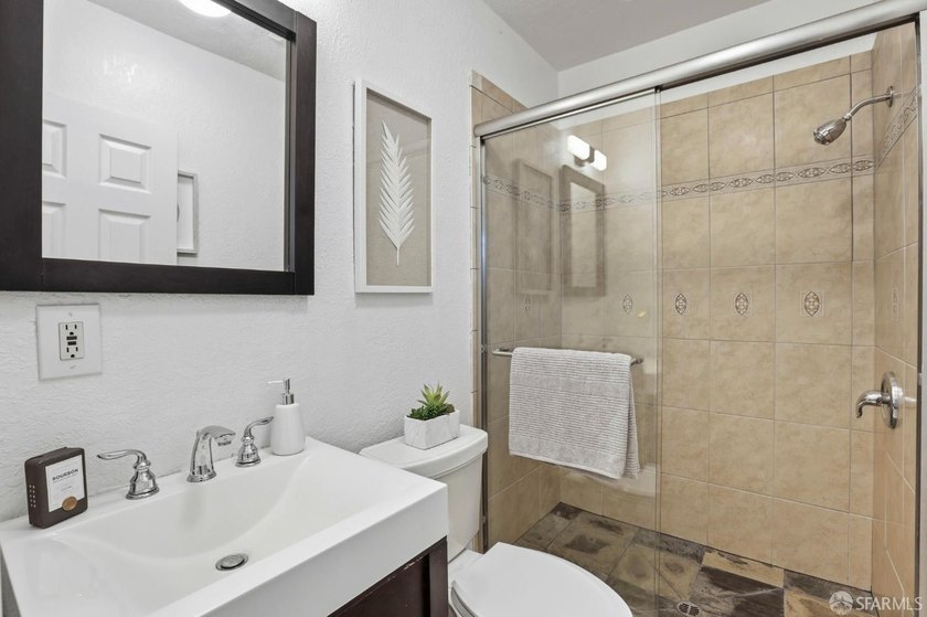 Nestled in the heart of coveted Noe Valley, this charming - photo 28