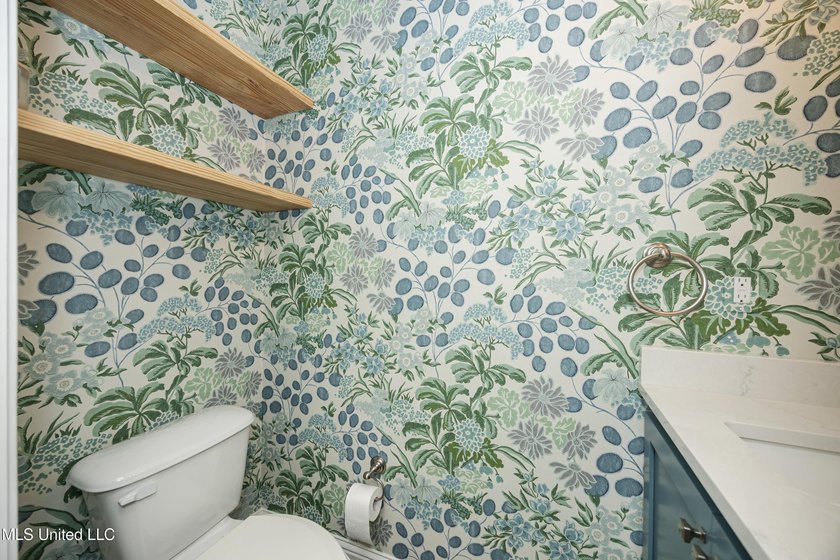 Located within the Ocean Springs Golf Cart District, this - photo 30