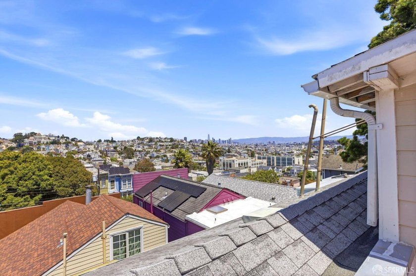 Nestled in the heart of coveted Noe Valley, this charming - photo 37