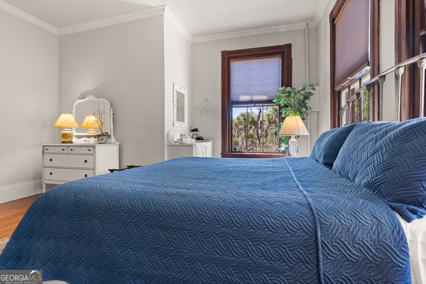 PURCHASE THIS LOVELY HOME FURNISHED OR UNFURNISHED IF YOU - photo 46