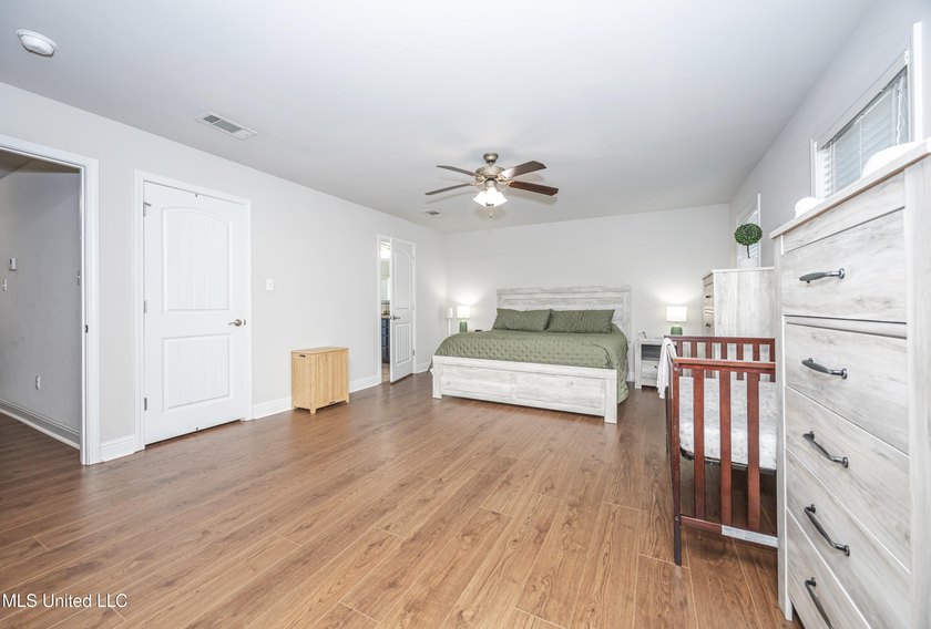 Located within the Ocean Springs Golf Cart District, this - photo 59